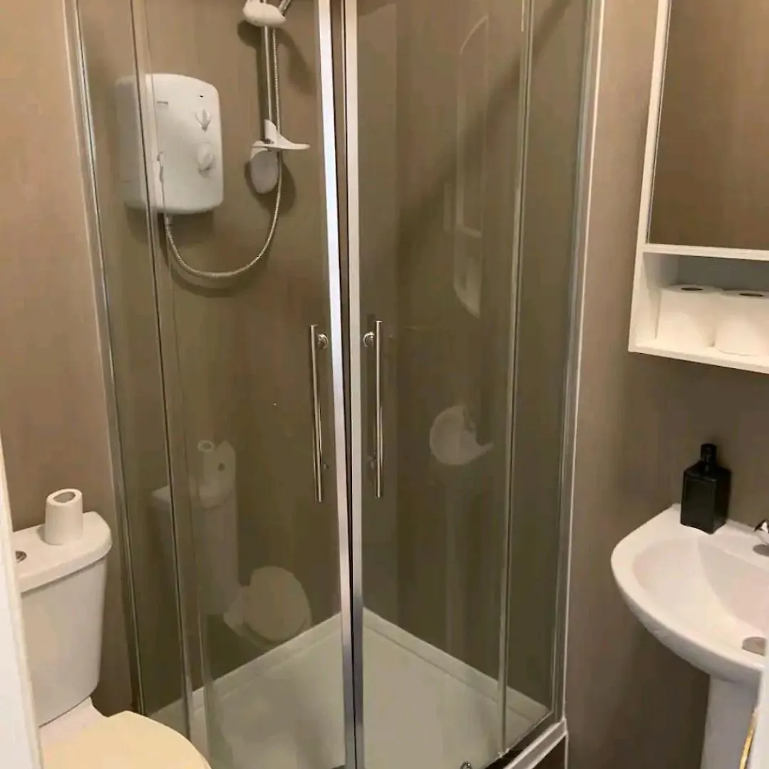 Homestay Affordable Rooms In Shared Flat, London Bridge